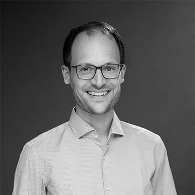 About Stefan Bauer